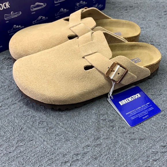 NWT Women's Birkenstock Boston Narrow Fit | Latte Cream Suede • Airport-Ready - Picture 3 of 5
